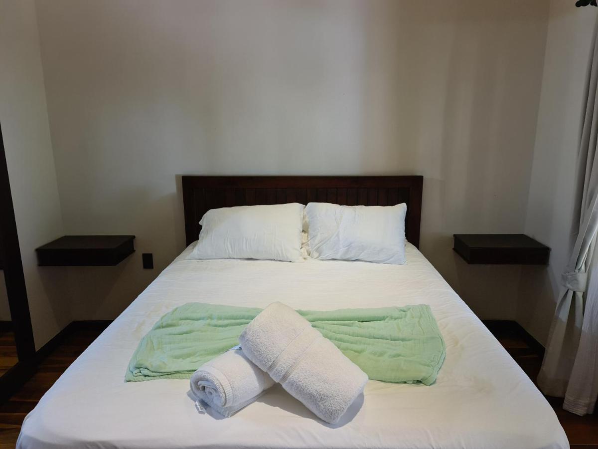 Hona Beach Hotel Dominical Habitación foto